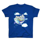 ミルの天空の城クジーラとゆるい仲間たち Regular Fit T-Shirt