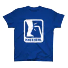 2BRO. 公式グッズストアの白「KNEE HEAL」濃色Tシャツ Regular Fit T-Shirt