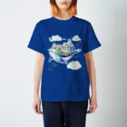 ミルの天空の城クジーラとゆるい仲間たち Regular Fit T-Shirt