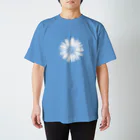 植物とかの白花くん Regular Fit T-Shirt