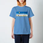 OHJUYAのMoon, sandy beach and cat Regular Fit T-Shirt