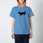 CHOSANAのハイヒールを履いた犬 Regular Fit T-Shirt