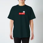 むっちり村ショップのうさぎのバニ吾郎 レッドボックス Regular Fit T-Shirt