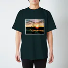 四月馬鹿同盟の「地獄の上も下も春」mysterious ver. スタンダードTシャツ