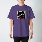 kk-welcomeの黒猫登場Ⅰ Regular Fit T-Shirt