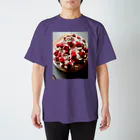 マジレスマシーンのピンク ケーキ Regular Fit T-Shirt