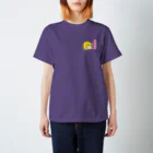 えるポピ・ハッピー・グッズショップのころころ転がるポチャリエル Regular Fit T-Shirt