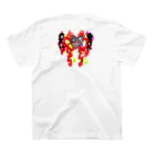 mikyacraft MIKA💓🌟赤い心臓のシンボリックリボン Regular Fit T-Shirtの裏面