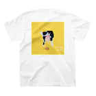 【全盲の絵描き】オバケのタムタムの【全盲の画家】牛ふん（バックプリント） スタンダードTシャツの裏面