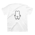 クマのポッキーのモノクロ Regular Fit T-Shirtの裏面