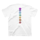 pinturaのchakra mantra Regular Fit T-Shirtの裏面