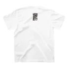 うちの子STOREのアカハナグマ Regular Fit T-Shirtの裏面