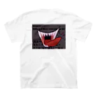 -kawazu-の【背面】demon mouth Regular Fit T-Shirtの裏面