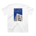 ゆうくむのHow blue the sky is. スタンダードTシャツの裏面