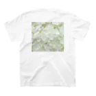 kanyの紫陽花とハチ_グリーン Regular Fit T-Shirtの裏面