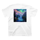 わらびもち。のオーロラの渓谷 Regular Fit T-Shirtの裏面