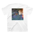 SeriのA sink in an art club Regular Fit T-Shirtの裏面