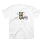 保護犬達の楽園オリジナルグッズの悪戯ピーちゃん Regular Fit T-Shirtの裏面