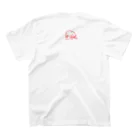 GEAR8のクマシャケred Regular Fit T-Shirtの裏面