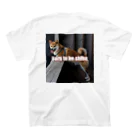 柴犬りゅうのBorn to be shiba Regular Fit T-Shirtの裏面