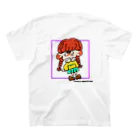 ペお子のyellowがーる Regular Fit T-Shirtの裏面