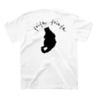 大守屋（凧屋SUZURI店）/凧/黒猫/長崎の尾曲がり黒猫2 Regular Fit T-Shirtの裏面