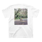 sobamiのどこの公園グッズ Regular Fit T-Shirtの裏面