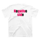 Negative sideのDouse watashi nante Regular Fit T-Shirtの裏面