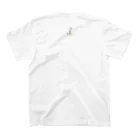 Icco-shopのIcco信者とピヨ子の日常【おやつ】 Regular Fit T-Shirtの裏面