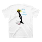 LalaHangeulのRockhopper penguin　(イワトビペンギン)　バックプリント Regular Fit T-Shirtの裏面