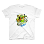 Cody the LovebirdのChubby Bird セキセイインコの妖精 Matcha 一緒に森を守ろう！ スタンダードTシャツ