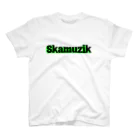 skamuzik a go goのSkamuzik（黒緑） Regular Fit T-Shirt