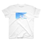 ずっと風景BGMの青空風車ロゴあり Regular Fit T-Shirt