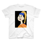 絵心ないOLの部屋着の真珠の耳飾りの少女 Regular Fit T-Shirt