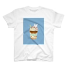 ウサトリエのうさぎcafeーキャラメルバナナー Regular Fit T-Shirt