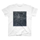 Public Domain GraphicのMap of Zeppelin and aeroplane bombs on London.（1919） スタンダードTシャツ