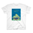 ari designの入道雲と歌川国芳の鯨（ちょっぴり派手バージョン） スタンダードTシャツ