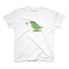 Three.Pieces.Pictures.Itemのため息怪獣 スタンダードTシャツ