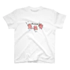 柳の下工房 SUZURI SHOPのバドミン豚C Regular Fit T-Shirt