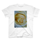Dreamscape(LUNA)のバニラアイス Regular Fit T-Shirt
