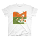 capybarashaのカワウソ釣り日和 Regular Fit T-Shirt