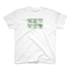 akupunyagaramのvases Regular Fit T-Shirt