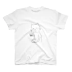 ゆいぼんのひややっこに醤油をかける猫 スタンダードTシャツ