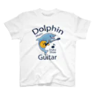 map5（マップファイブ）デザイン・ライセンス・ストック　のイルカ・ギター・ドルフィン・音楽・Dolphin・Tシャツ・イラスト・デザイン・アイテム・海豚・ハンドウイルカ・グッズ・Guitar・イルカショー・オリジナル(C) Regular Fit T-Shirt