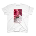 tuulip house,のrose スタンダードTシャツ