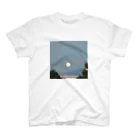 kaorita のmoon Regular Fit T-Shirt