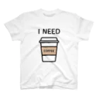 THIS IS NOT DESIGNのI NEED COFFEE Regular Fit T-Shirt