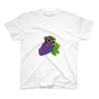 モモンガのしっぽのSugar glider is on grapes! スタンダードTシャツ