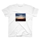 reisanの立石の夕暮れ1 Regular Fit T-Shirt