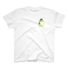 水色堂の餌箱に入ったコザクラインコ Regular Fit T-Shirt